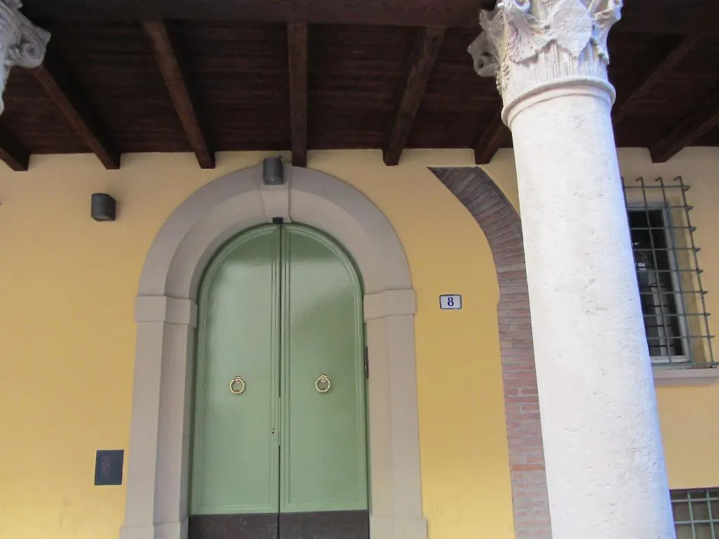 B&B Via Del Carro 볼로냐 0*,  이탈리아