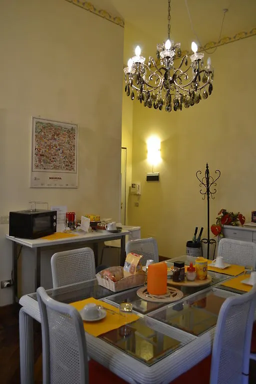 Bed & Breakfast B&B Via Del Carro Bologna Italy